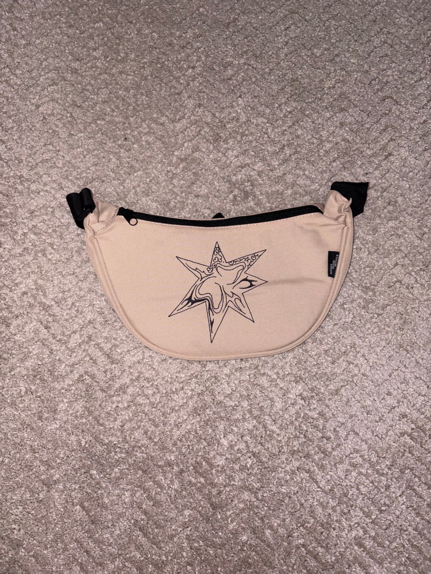 Fanny pack, 2026