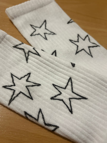 Hand-Drawn Socks 39-42, 2026