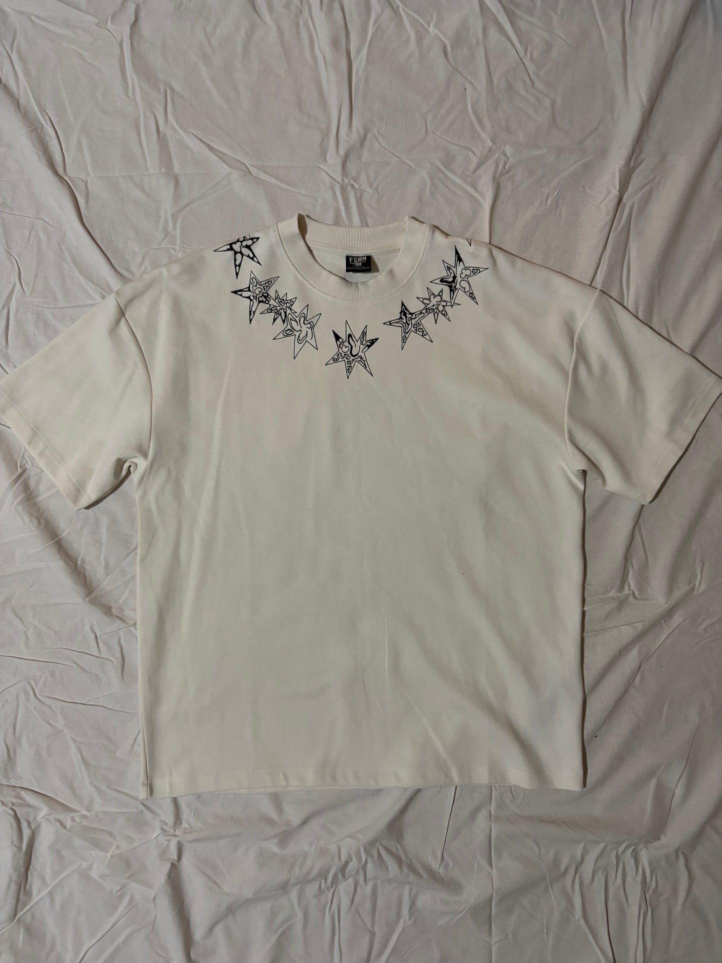 Ručne kreslené tričko, 2025